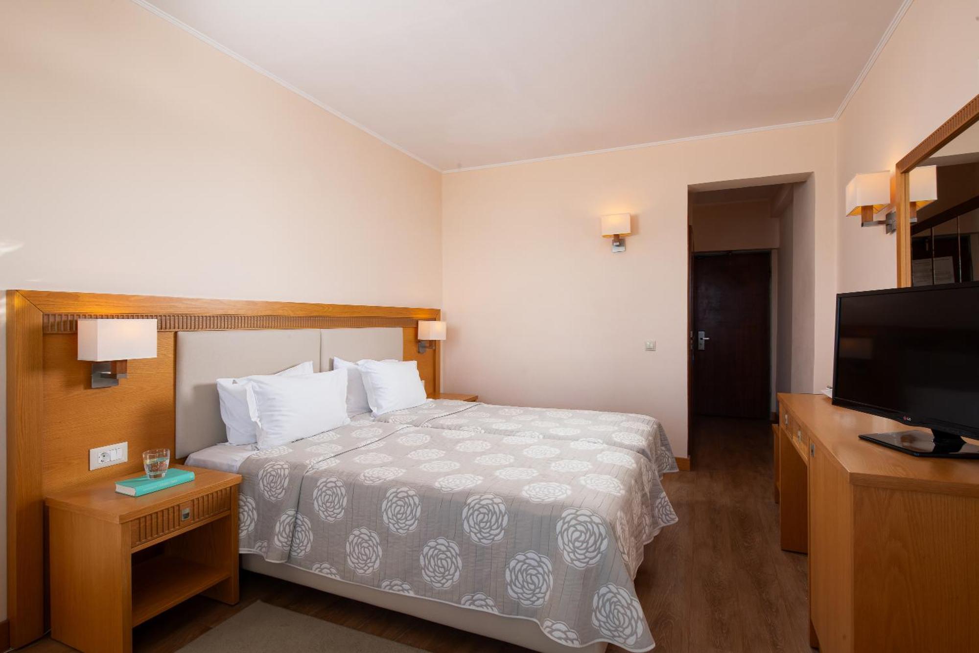 Mediterranee Argostoli  Exterior photo